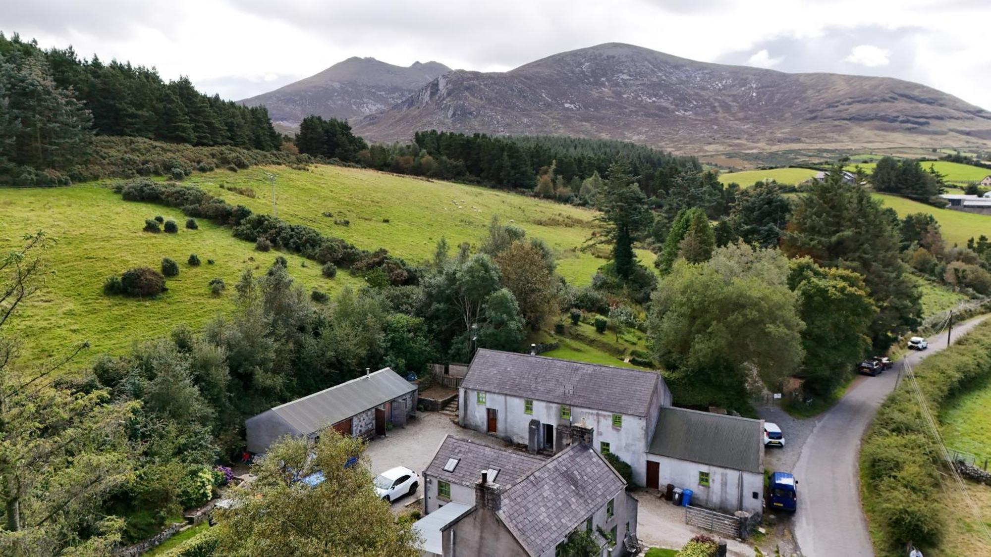 A Cosy Place In The Heart Of The Mournes Kilcoo المظهر الخارجي الصورة